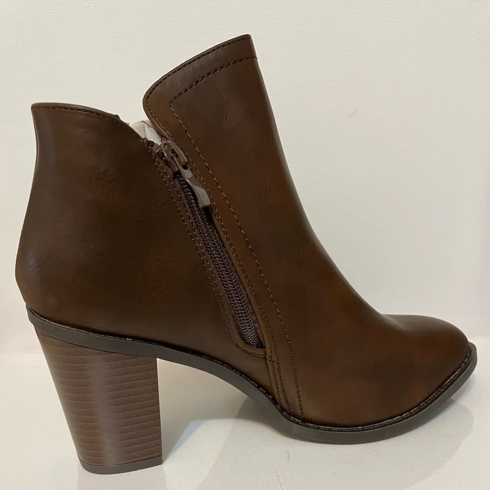 TrendSup Collection Buffy - 20 Side Zipper Chunky Stacked Heel Booties - Picture 2 of 5